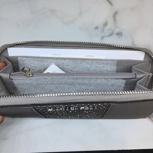 Michael Kors Micro Studded Wallet - Picture 4 of 5