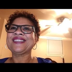 Meet your Posher, Doris