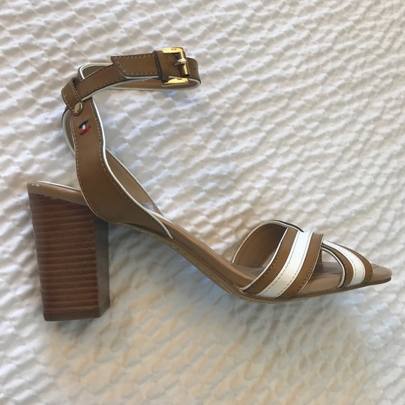 Tommy Hilfiger Fierce 2 Heels - Picture 4 of 7