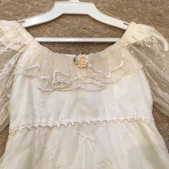 Dress - Picture 2 of 4