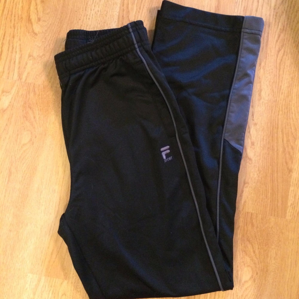 FILA Black & Gray Pants - Youth Medium