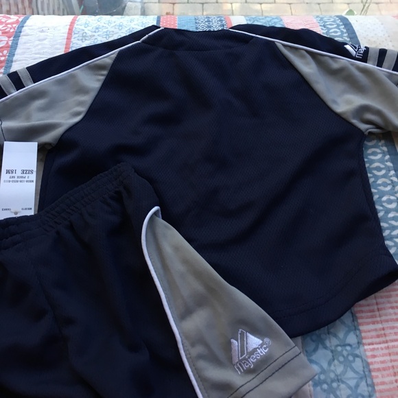 18 month New York Yankees Uniform - Picture 5 of 5