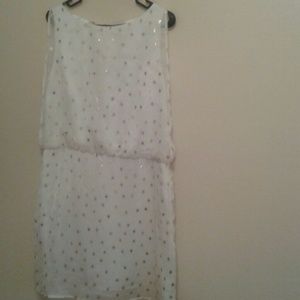 NWT Gold Star Print White Dress