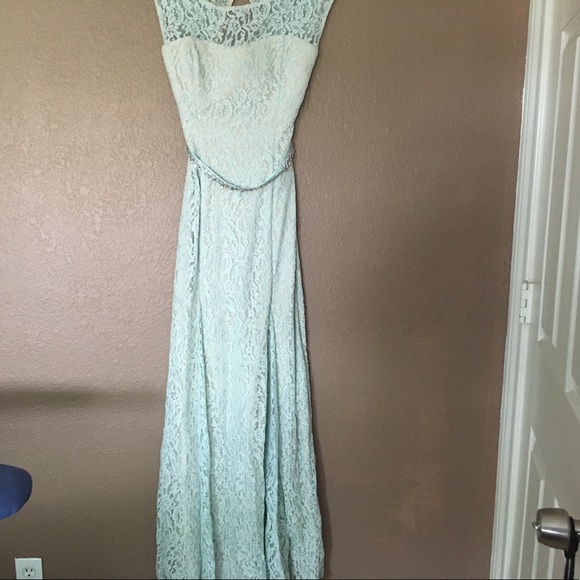 Prom dress - Picture 3 of 6