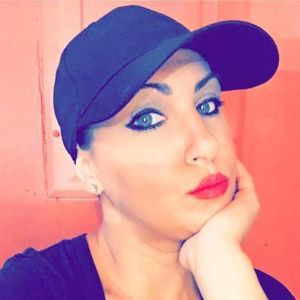 Meet your Posher, Zina