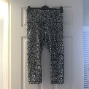 Lululemon Cropped Pants
