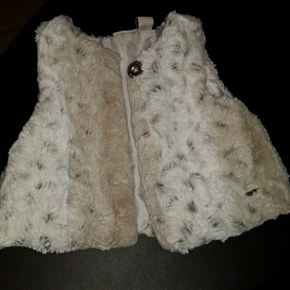 Calvin klein faux fur vest