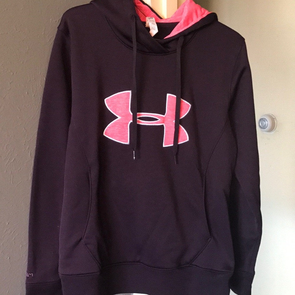 (SOLD) Underarmour Storm hoodie