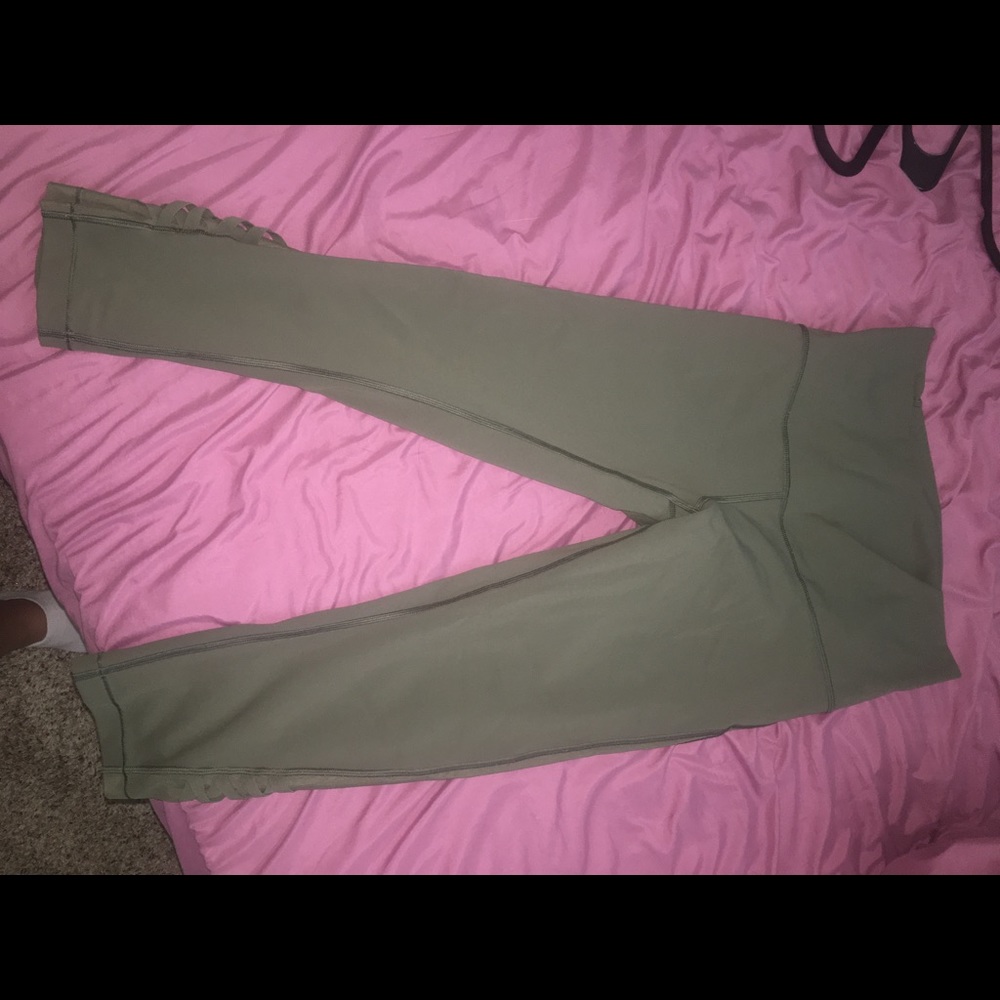 Lulu lemon crops