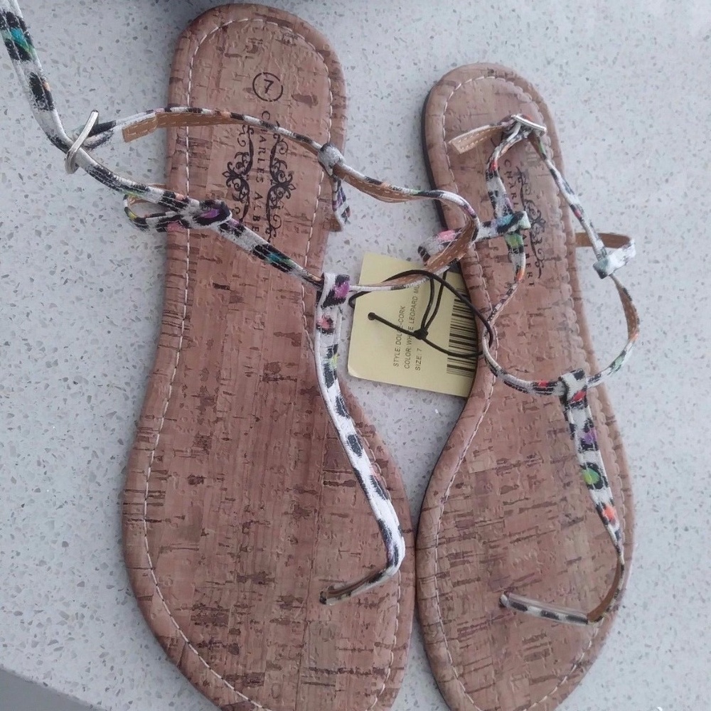 CHARLES ALBERT RAINBOW LEOPARD THONG SANDAL NWOB 7