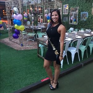 Meet your Posher, Zoie