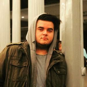 Meet your Posher, Jonathan