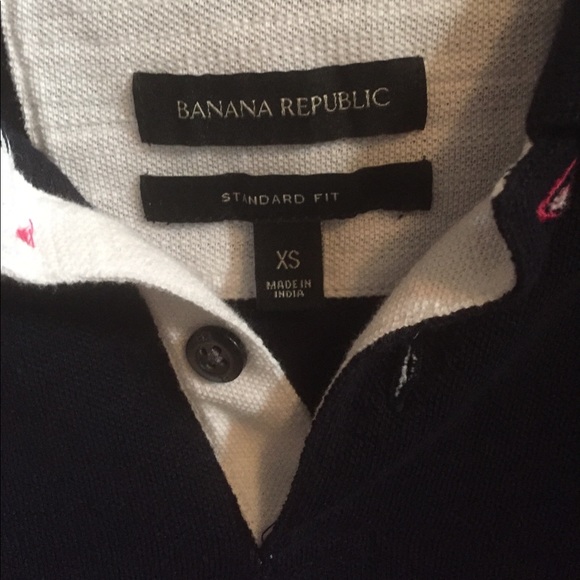 Banana Republic, Short Sleeve - Picture 2 of 3