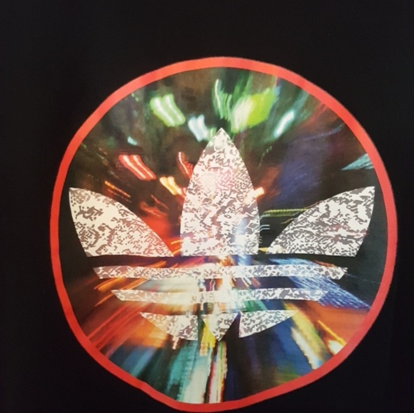 Adidas tee - Picture 3 of 3