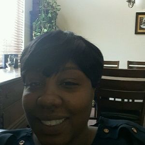 Meet your Posher, Henryetta