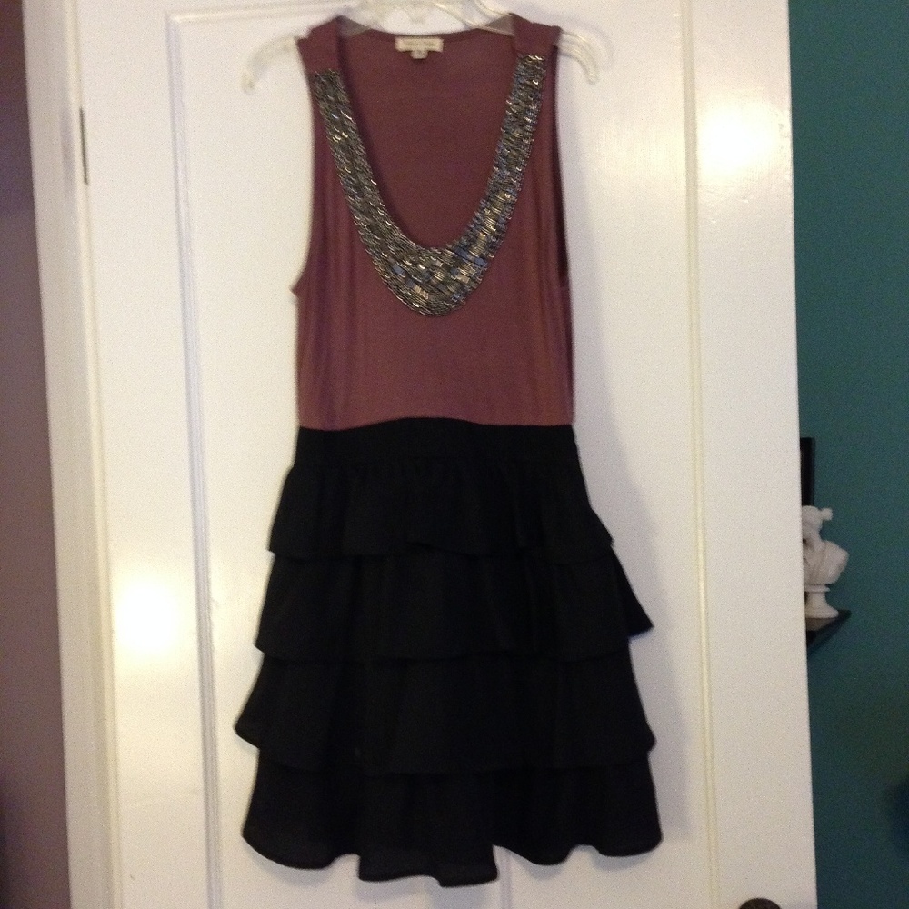 Silence & Noise Party Dress with Gorgeous Neck Detail Size 4