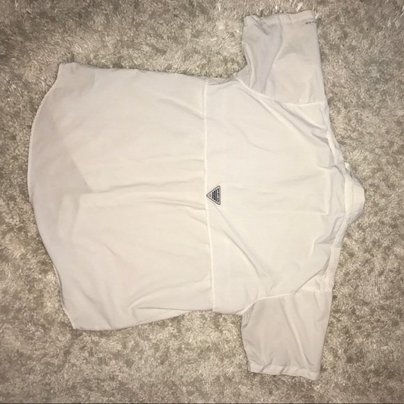 Columbia PFG buttondown - Picture 2 of 2