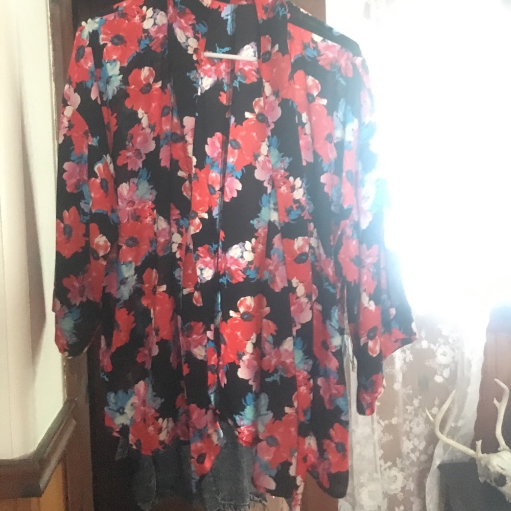 🌸🌺 Floral Kimono 🌺🌸