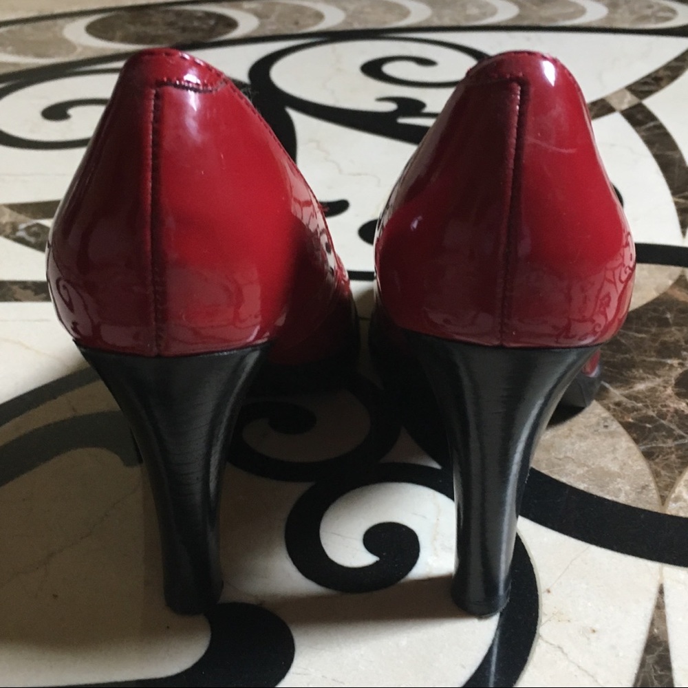 Sold - Picture 4 of 6