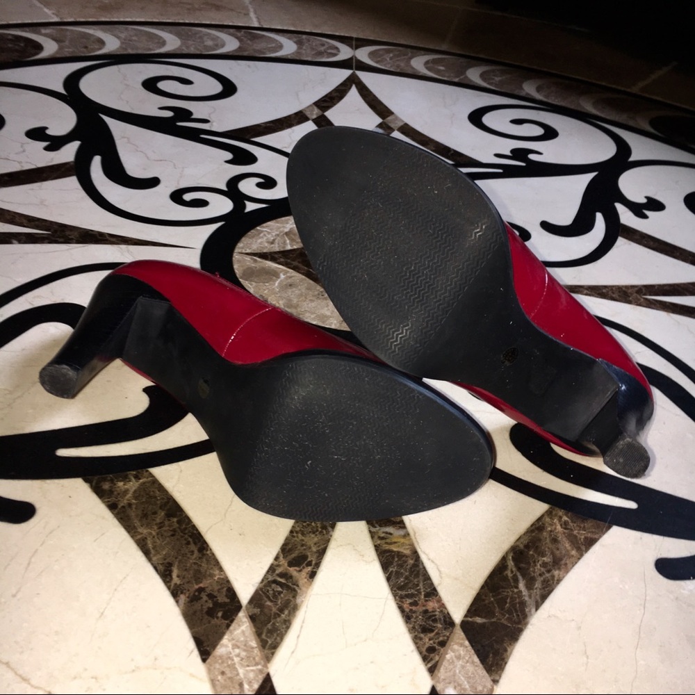 Sold - Picture 5 of 6