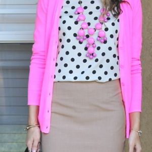White polka dot short blouse