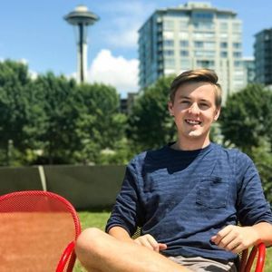 Meet your Posher, Chris