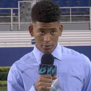 Meet your Posher, Avery