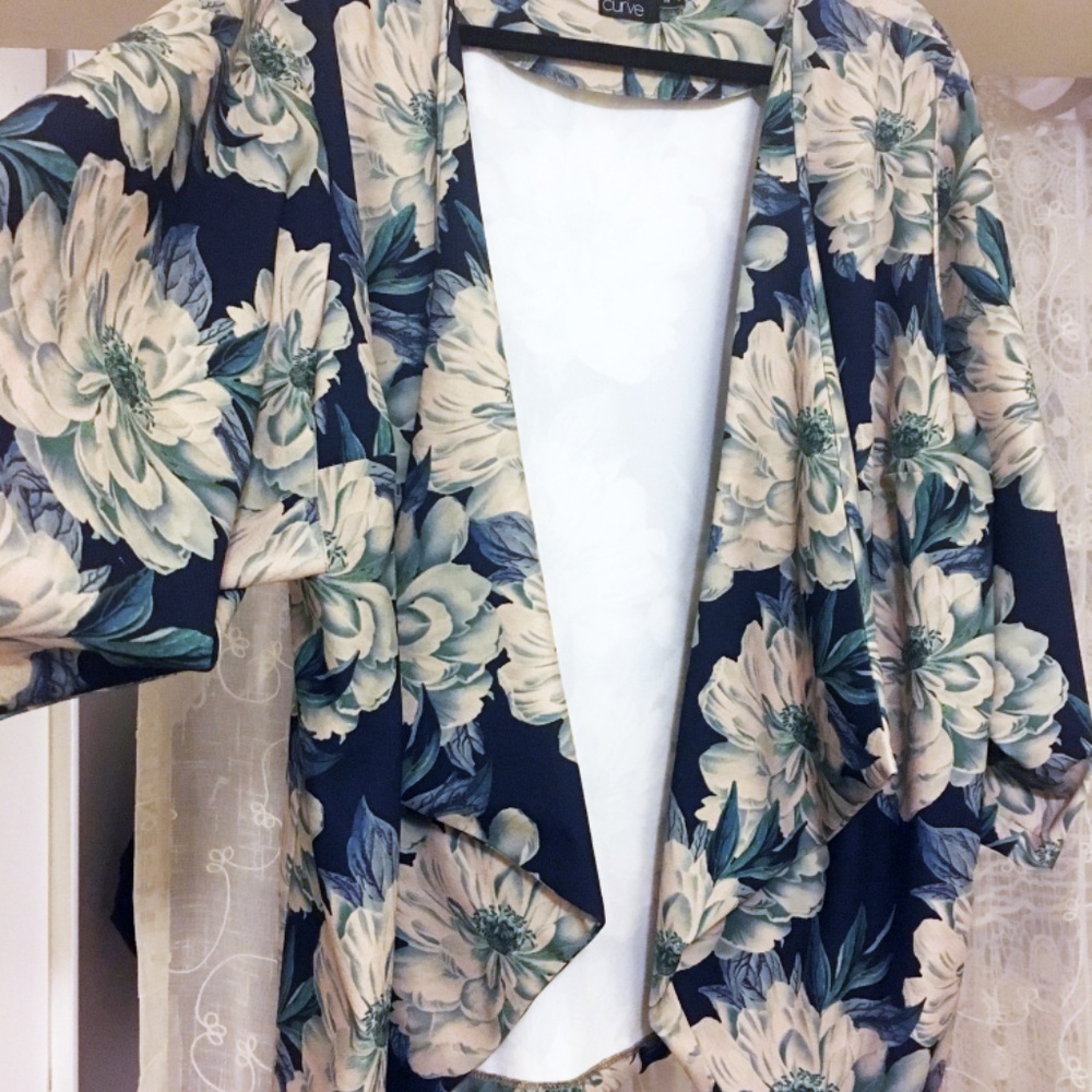 ASOS CURVE Floral Kimono Blazer