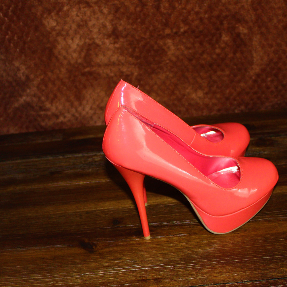 Charlotte Russe coral heels - Picture 4 of 6