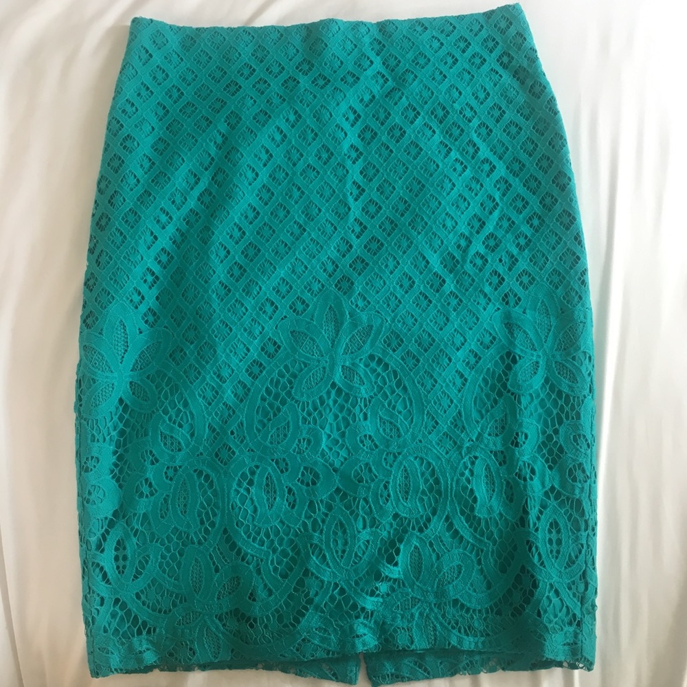 NWOT Teal Ann Taylor Loft Lace Pencil Skirt