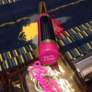 Kiss for A Cause Lipsense