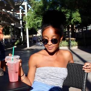Meet your Posher, Symone