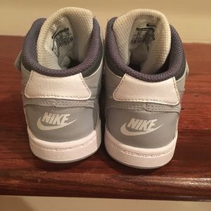 Nike Grey Air Force One sneakers