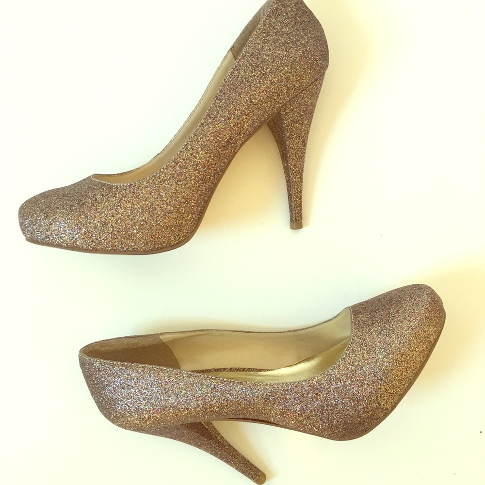 Steve Madden Sparkly High Heel Shoes Size 8.5