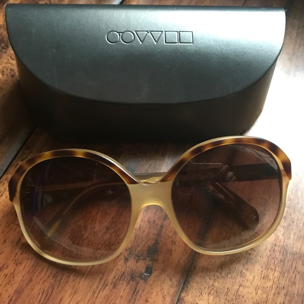 Oliver Peoples Cassandra Round Frame