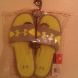BNWT Under Armour Men's Sandals