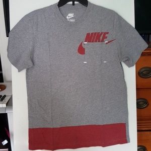 Nike tee