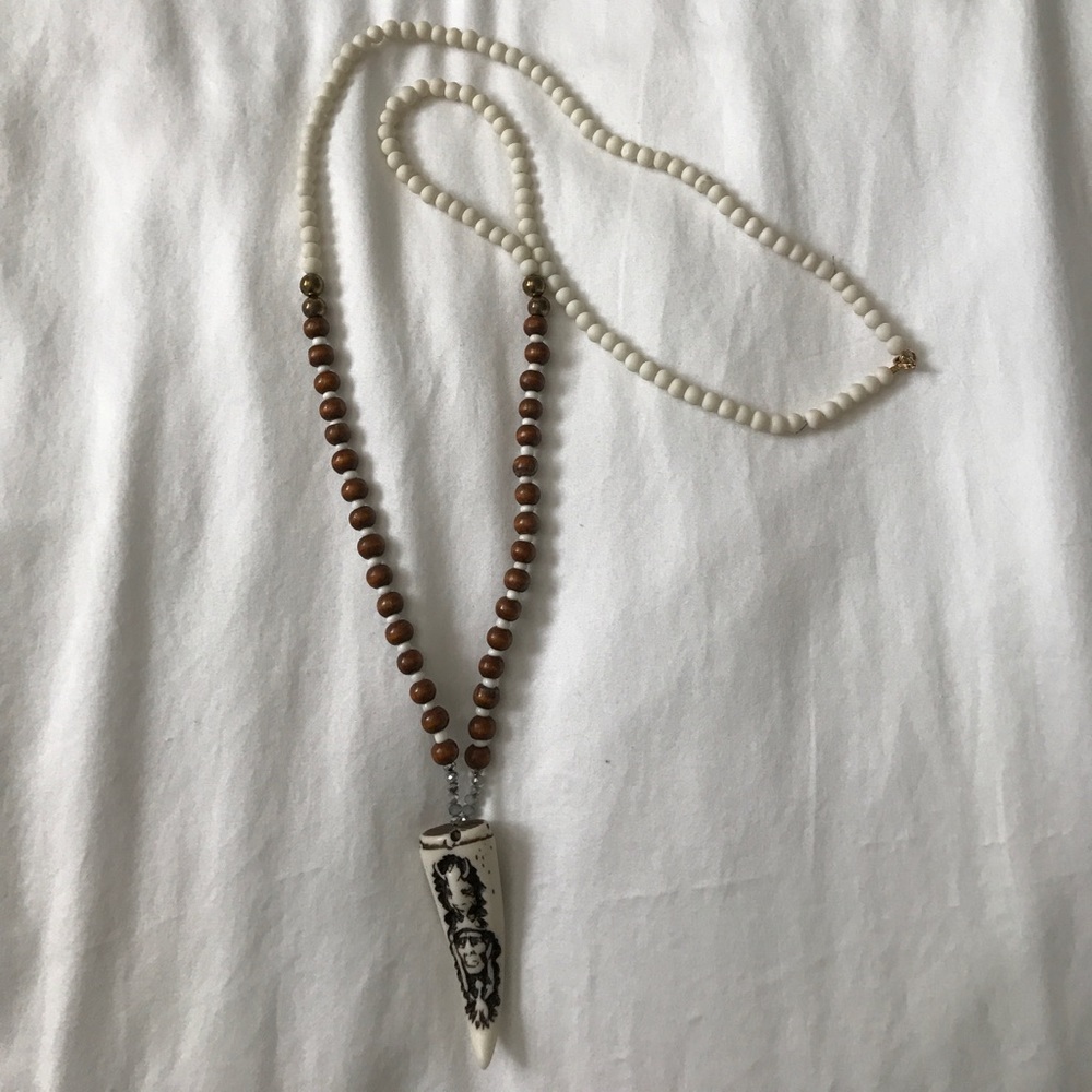 Brown and white beaded horn necklace