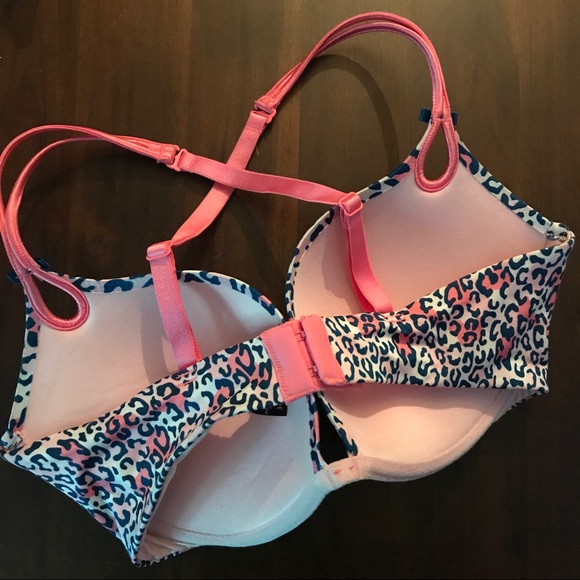 VS Sexy Little Things multi-way convertible bra‼️ - Picture 3 of 7