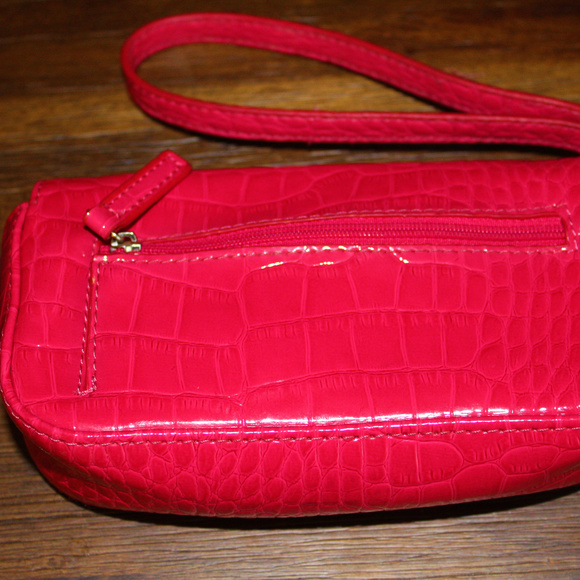 Liz Claiborne Wristlet - Picture 2 of 4