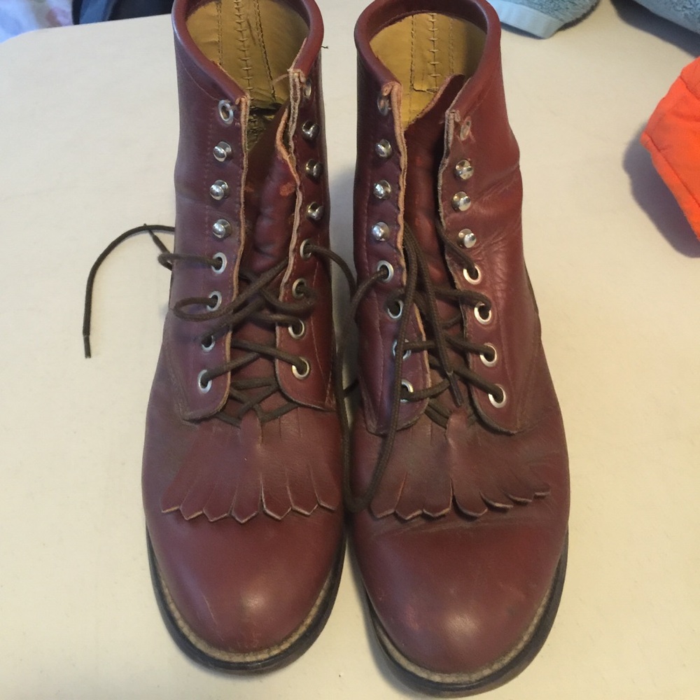 Justin's Junior lacers. Sold.