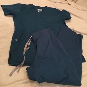 Wonder work scrub set // Caribbean Blue / medium