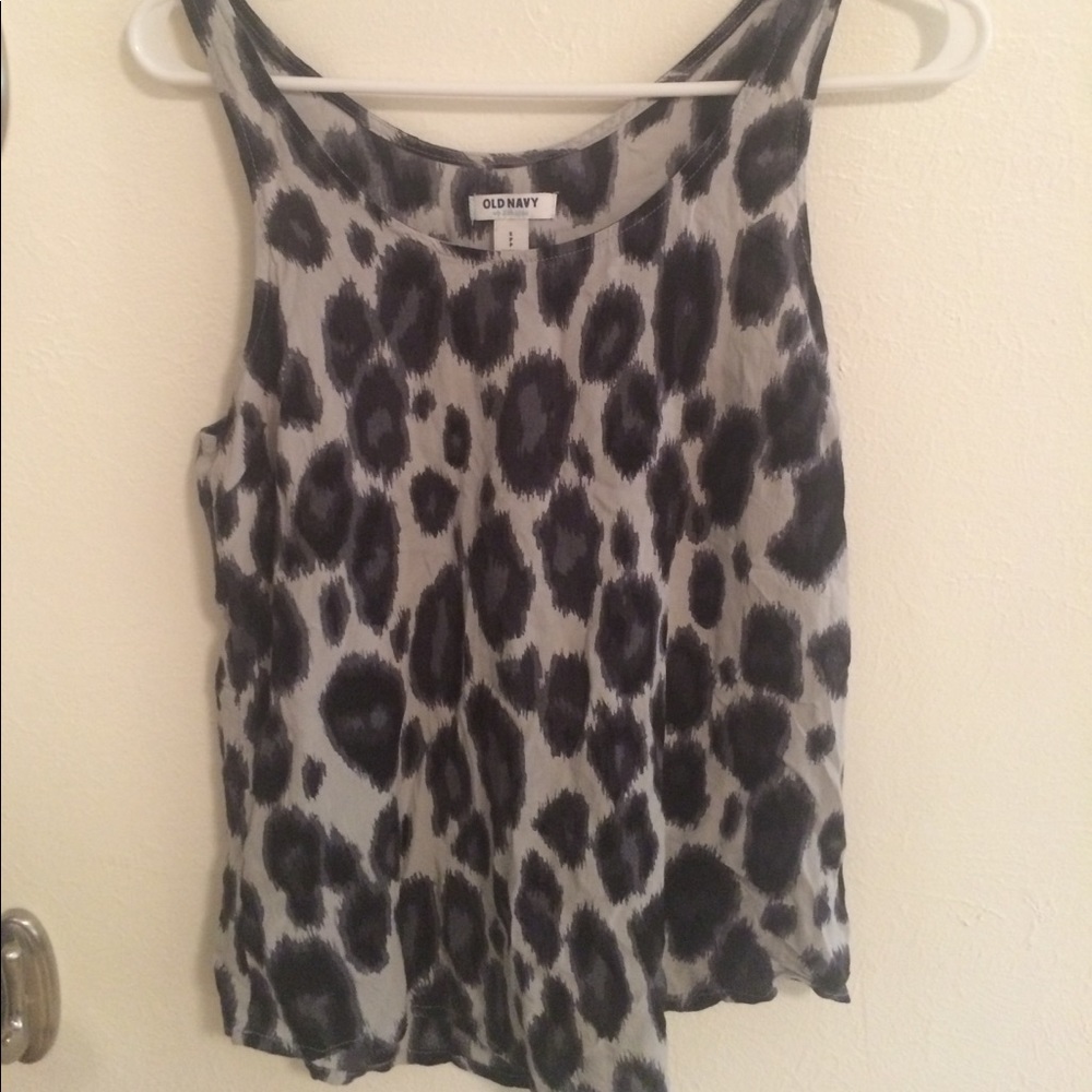 Black cheetah print top
