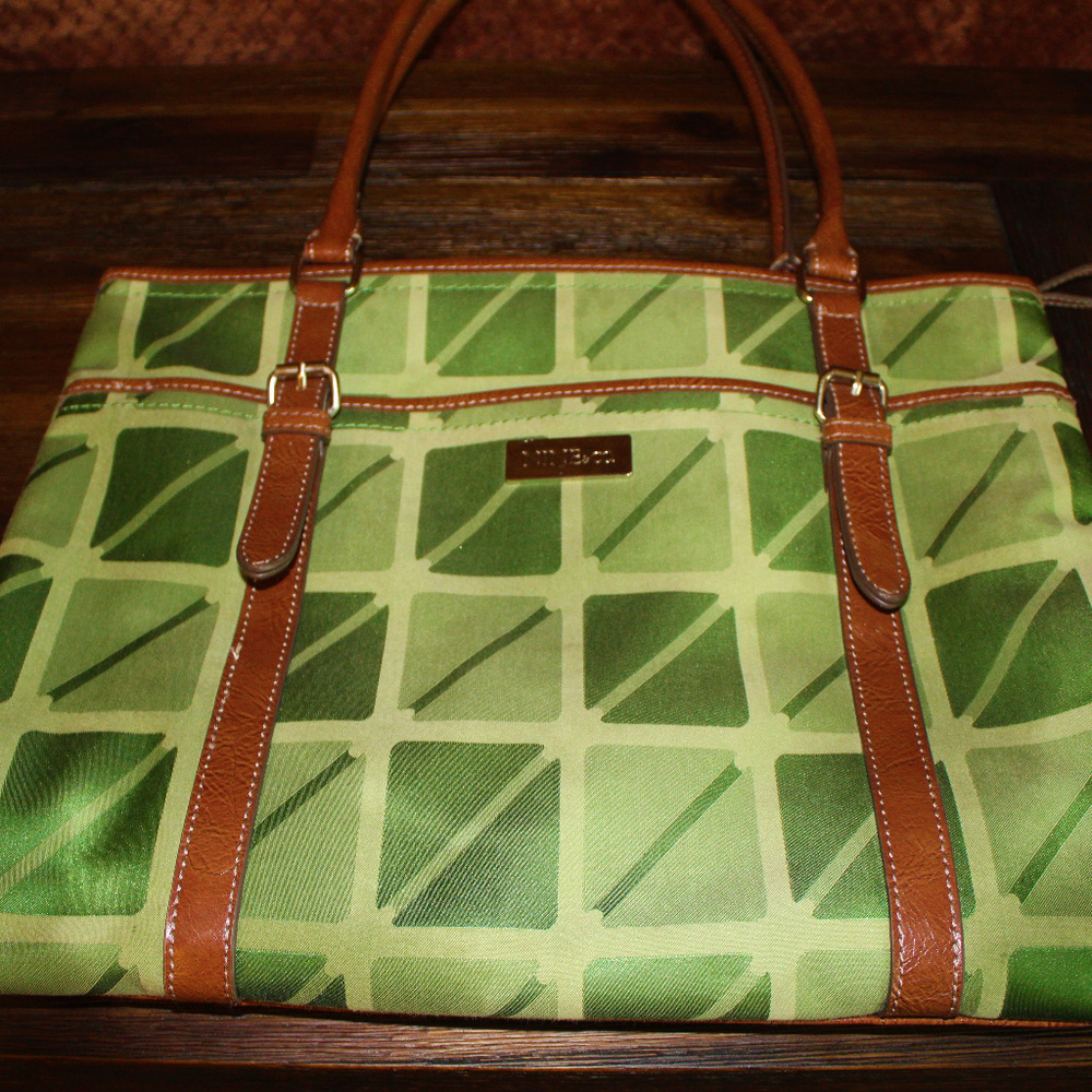 Nine & Co handbag - Picture 1 of 4