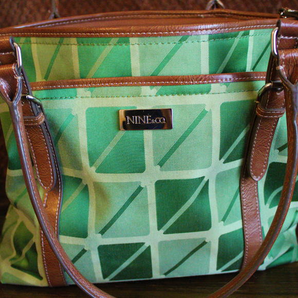 Nine & Co handbag - Picture 3 of 4