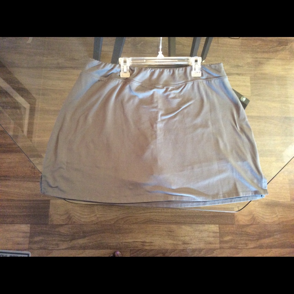 Supersoft Gray Tennis/Golf Skirt (w/shorts)