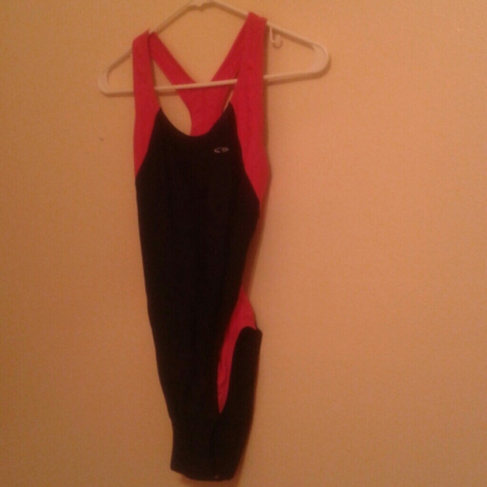 EUC Athletic Swimsuit Size 34/XS