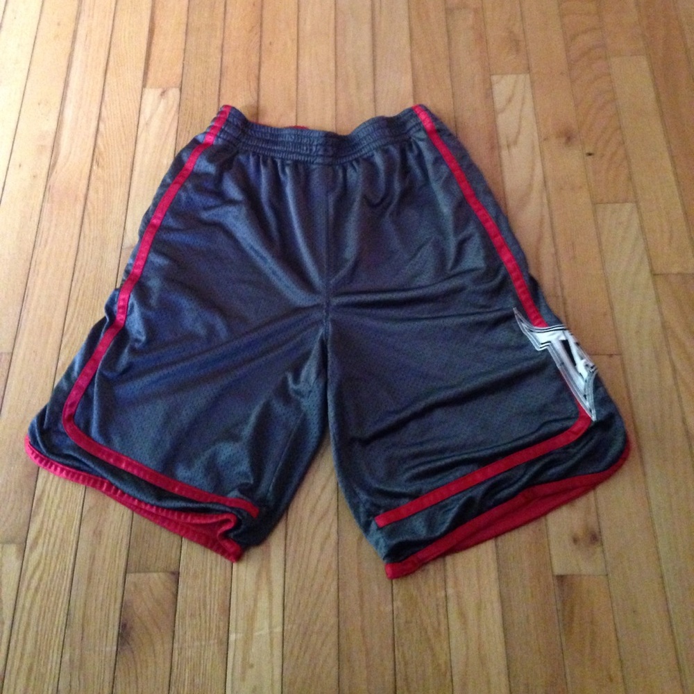 Tapout Basketball shorts