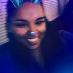 Meet your Posher, April