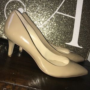 Nine West Nude Pumps